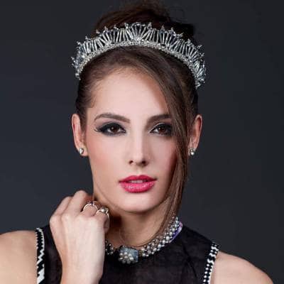 MAKEUP SERVICES